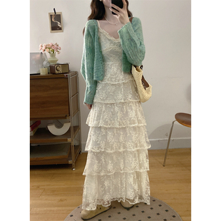 早春温柔风薄荷绿针织开衫蕾丝蛋糕吊带连衣裙女装两件套减龄套装
