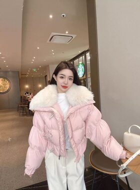 大狐狸毛领羽绒棉女短款韩系设计感牛角扣皮草面包服2026冬季新款