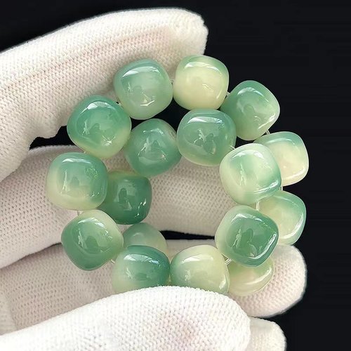 工厂直销保真菩提可盘变色润亮