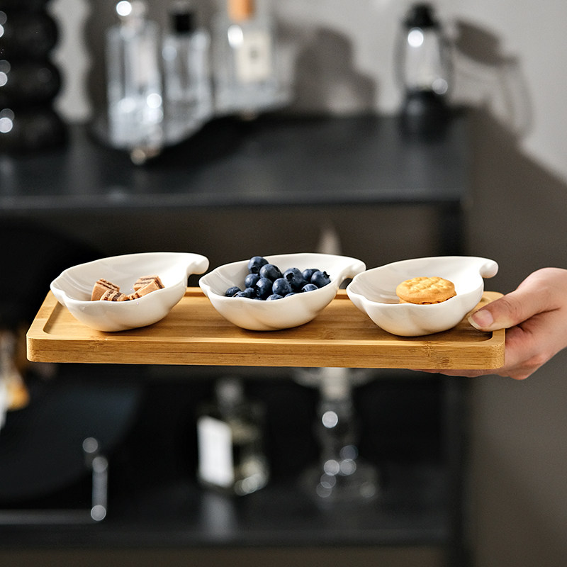 家用陶瓷味碟零食碟带木质托盘底座高颜值贝壳形创意纯白釉下彩,餐饮具,碟,淘宝优惠券,粉丝福利购,淘宝优惠卷