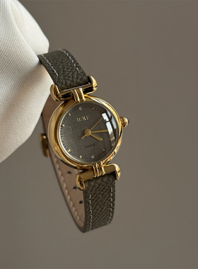 IEKE复古金灰色简约手表女冷淡风高级感轻奢精致椭圆皮带手腕表