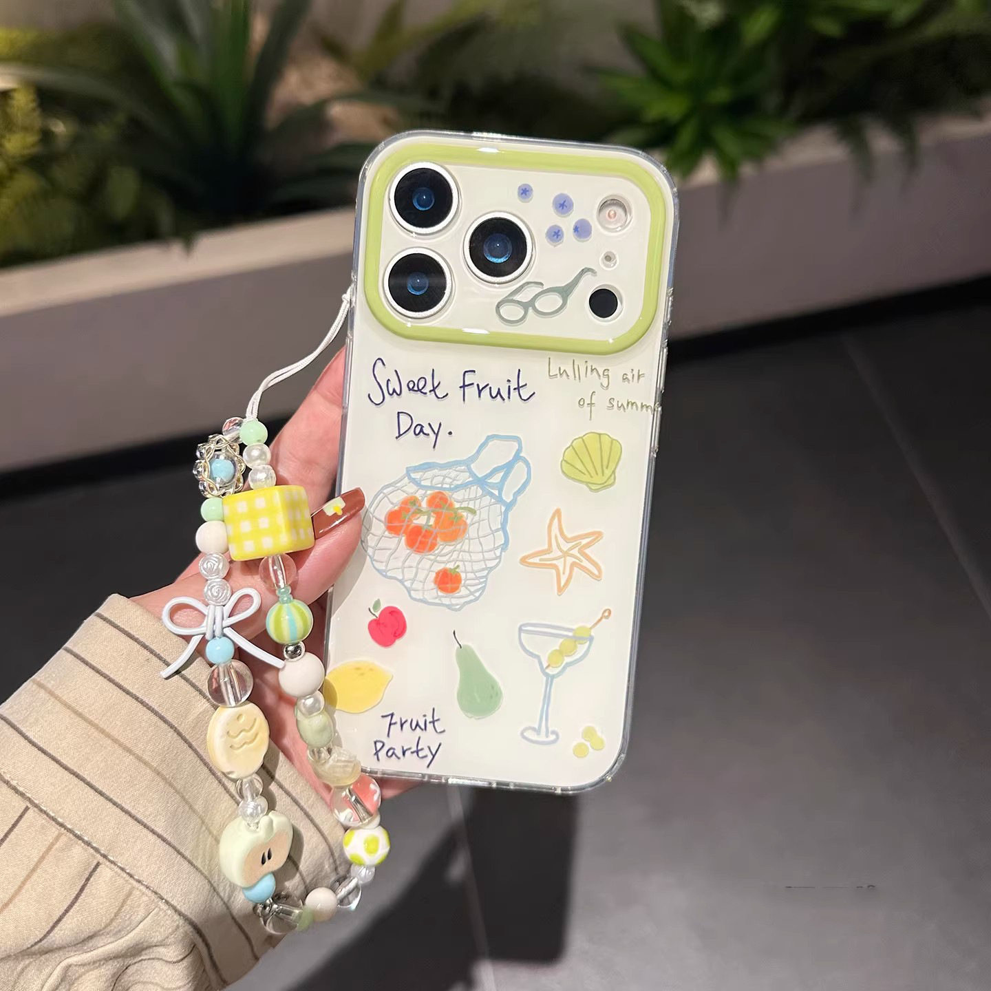 适用于iPhone17ProMax手机壳水果袋子硅胶新款苹果16Pro全包15/14卡通彩绘镜头精孔保护壳小众个性防摔