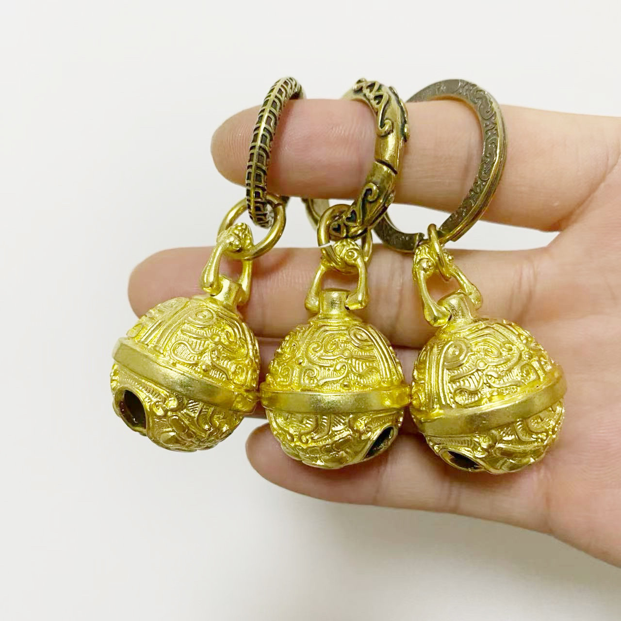 纯黄铜饕餮铃铛汽车钥匙扣挂件复古男女个性饰品会响手工创意礼物