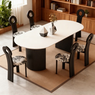 法式中古风岩板餐桌组合定制高级简约复古椭圆形轻奢家用小户型