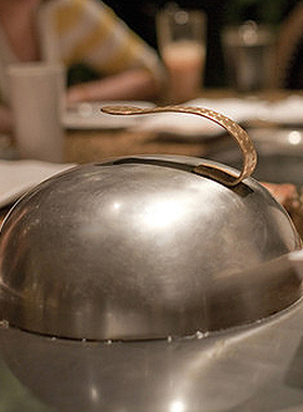 铁板盖圆盖不锈钢光身铜帽盖子法式铁板烧牛排盖日韩料理烧烤盘盖