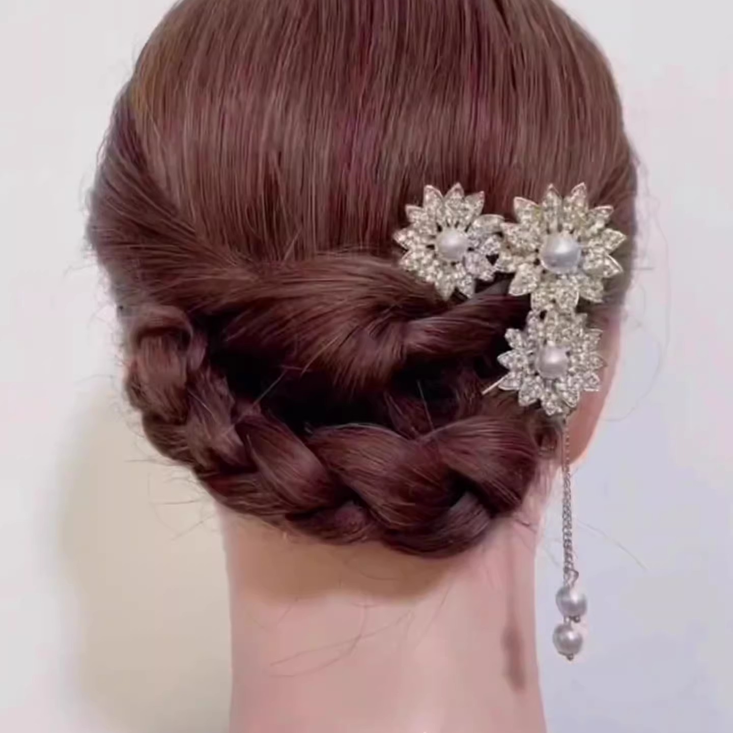 发簪女简约现代U型丸子头盘发珍珠发钗气质金属插梳发卡复古发饰