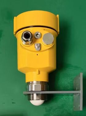 80G雷达液位计G1.5寸螺纹支架安装量程0-10米供电DC24V输出4-20mA