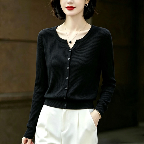 胖MM针织开衫女春秋款羊毛衫薄款长袖上衣轻奢风高级超好看毛衣
