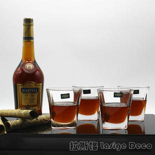 设计师推荐固体仿真威士忌模型  样板房售楼处家具卖场装饰品摆件