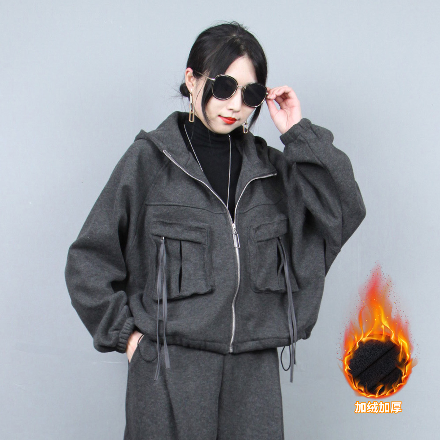 仿羊绒复合羊羔绒加绒蝙蝠袖外套女2025冬季新品加绒加厚连帽棉衣