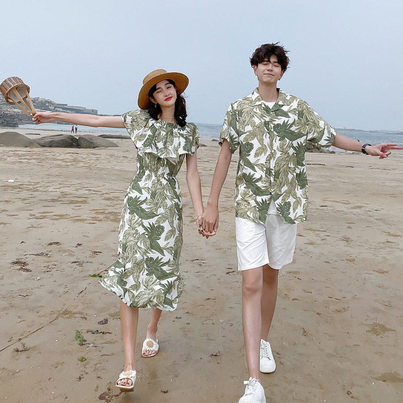 不一样的情侣装新款设计感短袖改良旅游巴厘岛海边中长款连衣裙潮