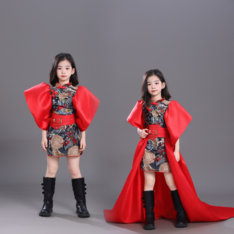 国潮女童旗袍红色演出服中式儿童模特走秀战袍2025年新款国风潮服