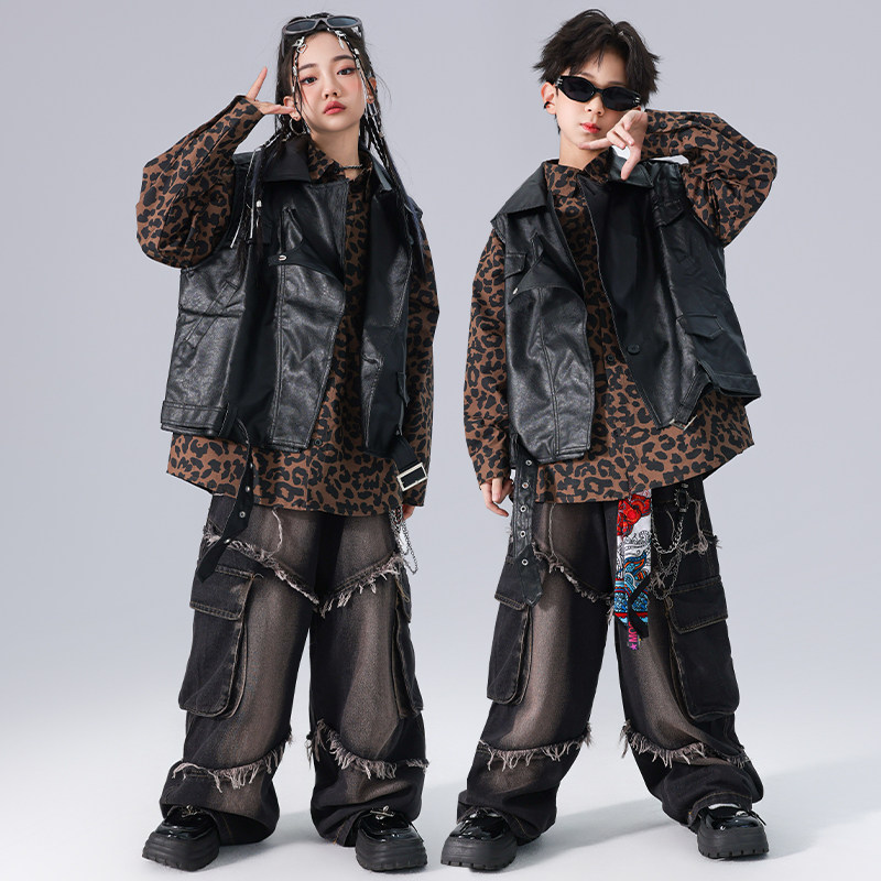 儿童街舞潮服演出服男童套装hiphop少儿嘻哈机车皮衣女童走秀炸街