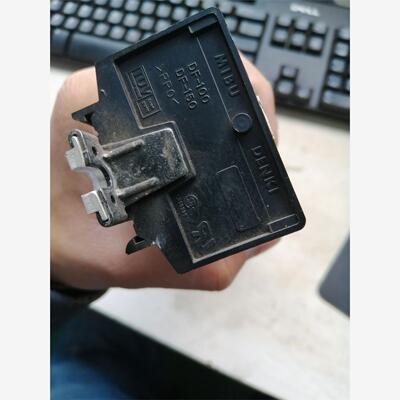 日本壬生電機製作所端子台DTK-100x8P+20x3P