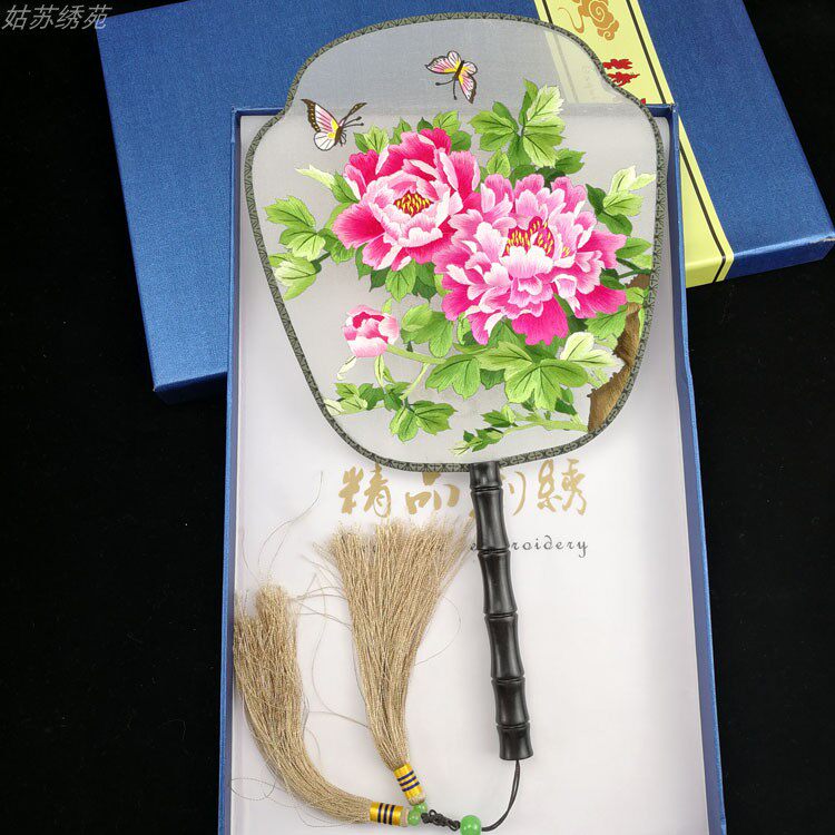 순수 수제 수 놓은 실크 클래식 원형 팬 양면 수 놓은 궁전 팬 결혼식 기념품 중국 스타일 특별 선물