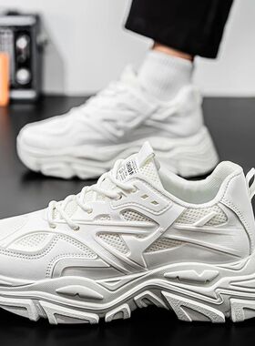 Men's casual sports shoes Four season new breathable Thick s