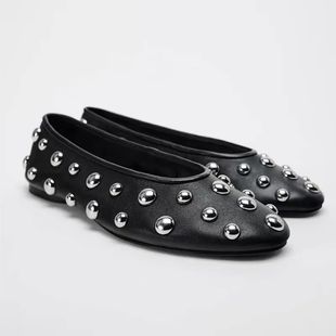 2024 New Rivet Round Head Flat Shoes Luxury Black Leather Sa