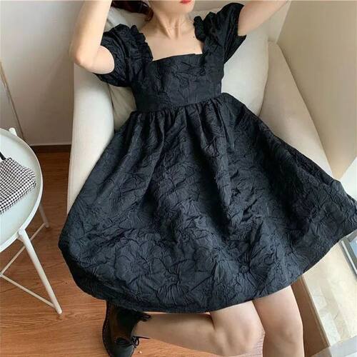 Elegant Backless Summer Dress for Women Sweet Square Collar