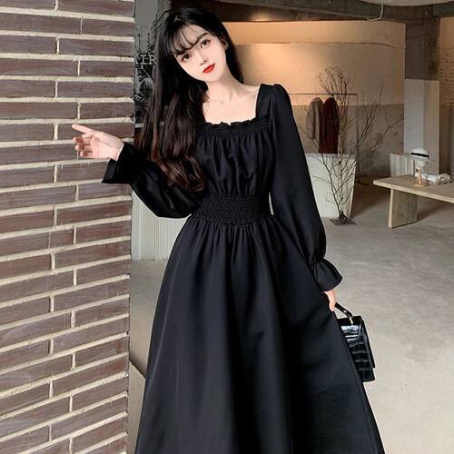 Women Black Folds Elegant Long Dress Retro Loose Sweet Squar