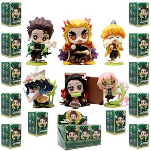 Demon Slayer Tanjiro Kamado Nezuko anime cartoon figure blin