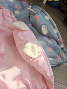 日本婴儿披风宝宝外出防风罩推车盖被毯子背带睡袋冬季夹棉暖抱被