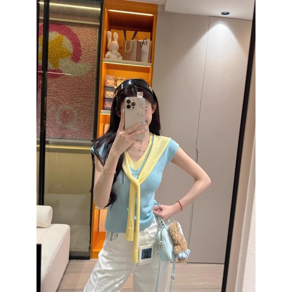 韩系温柔风V领披肩针织衫女夏季纯欲气质修身显瘦假两件短袖上衣