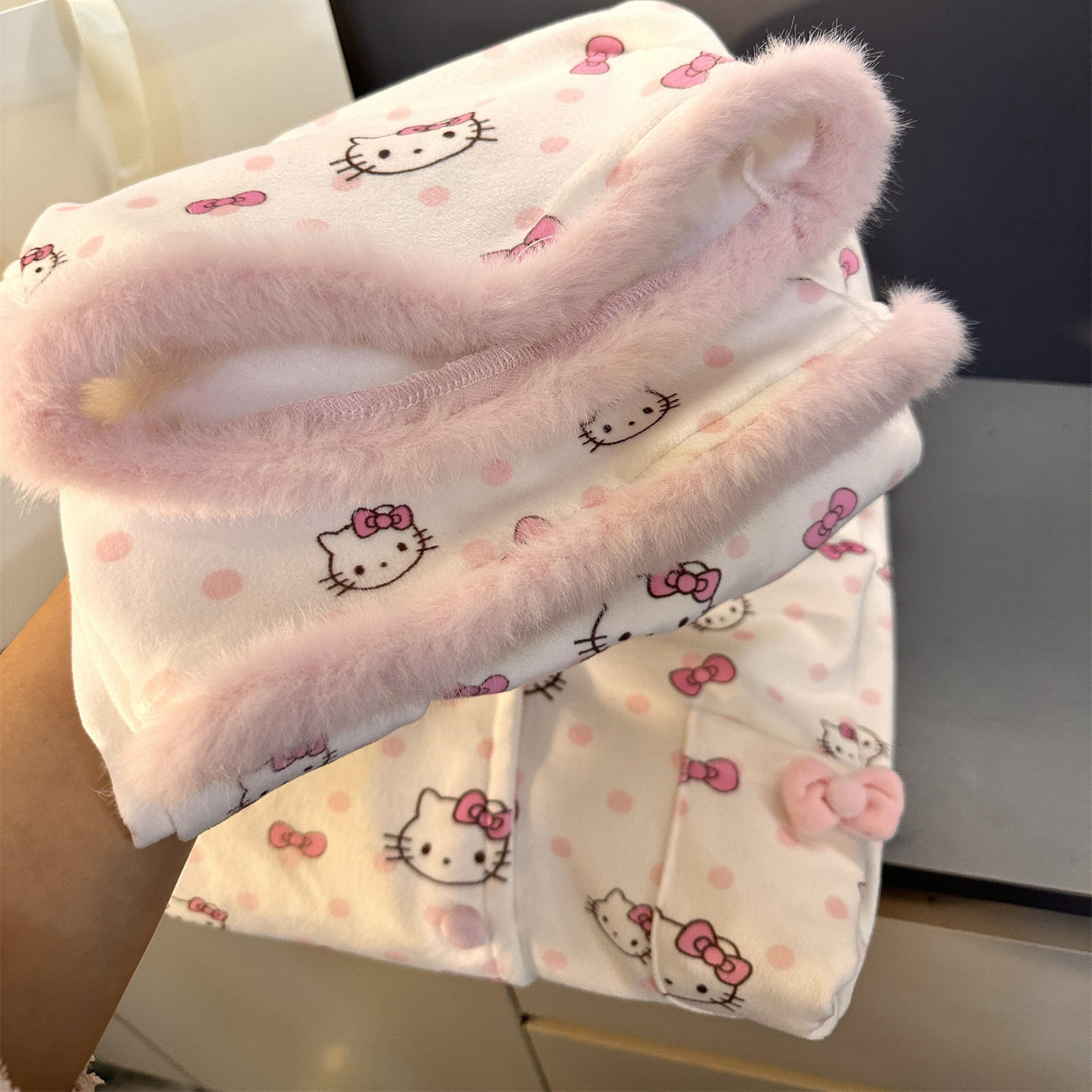 山吉哈喽kitty德绒睡衣女款