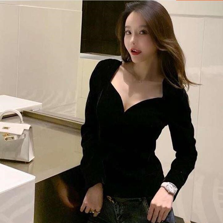 性感V领金丝绒T恤女春秋新款时尚显瘦泡泡袖上衣百搭低胸打底衫女