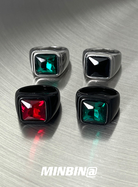 多色方形宝石戒指高级感