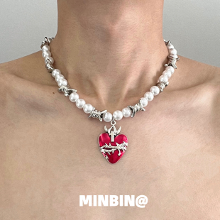 珍珠荆棘爱心项链女甜酷辣妹y2k嘻哈高级设计感小众锁骨链配饰潮