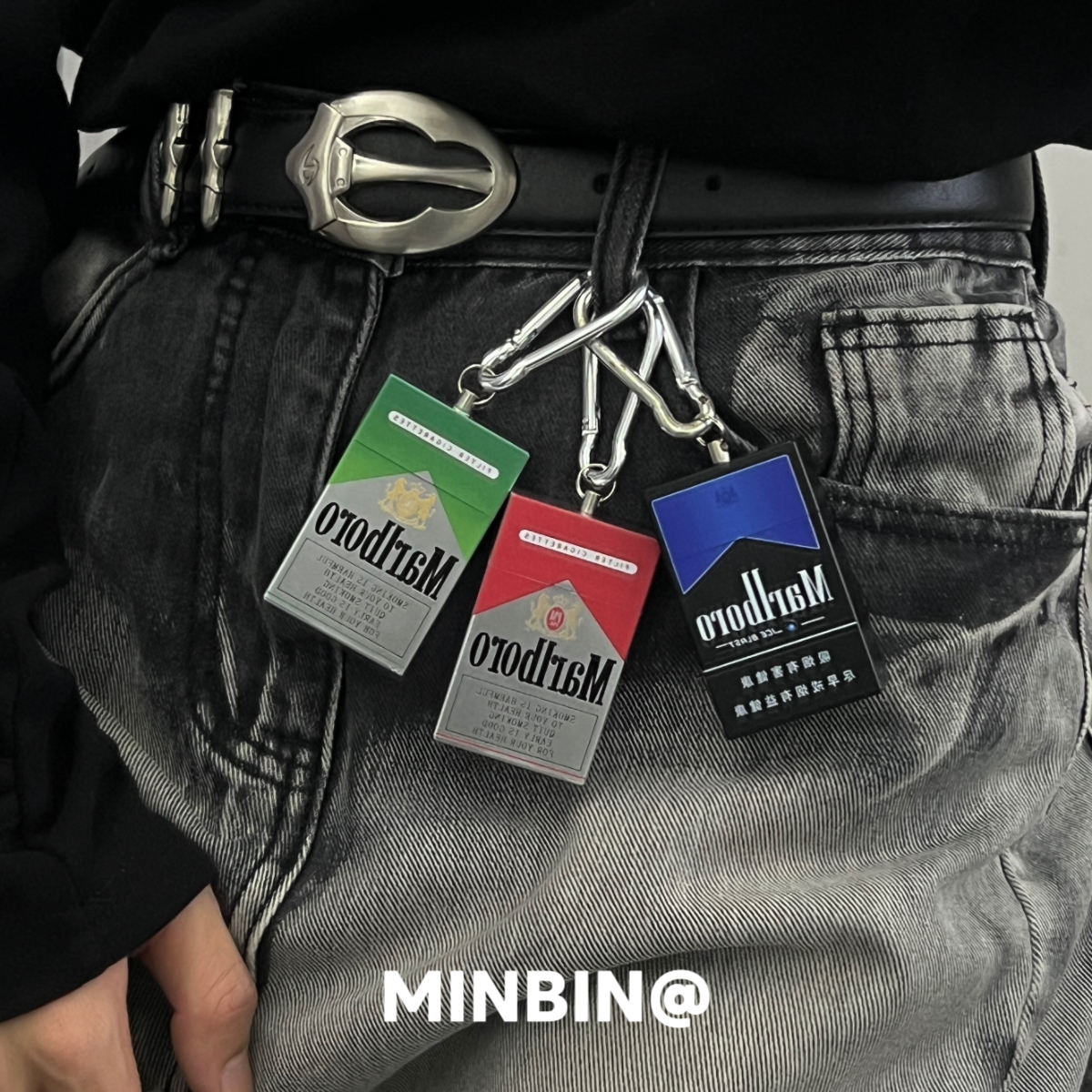 万宝烟盒挂饰朋克嘻哈