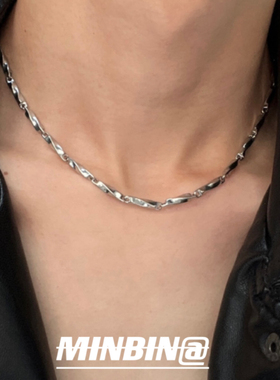 莫比乌斯钛钢项链男女不掉色冷淡风嘻哈个性高级感锁骨链男士潮流