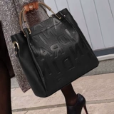 Вместительная и большая сумка через плечо, коллекция 2021, из натуральной кожи