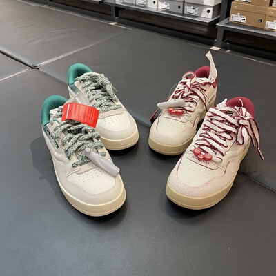 李宁男春新001BTC2百搭轻休闲鞋