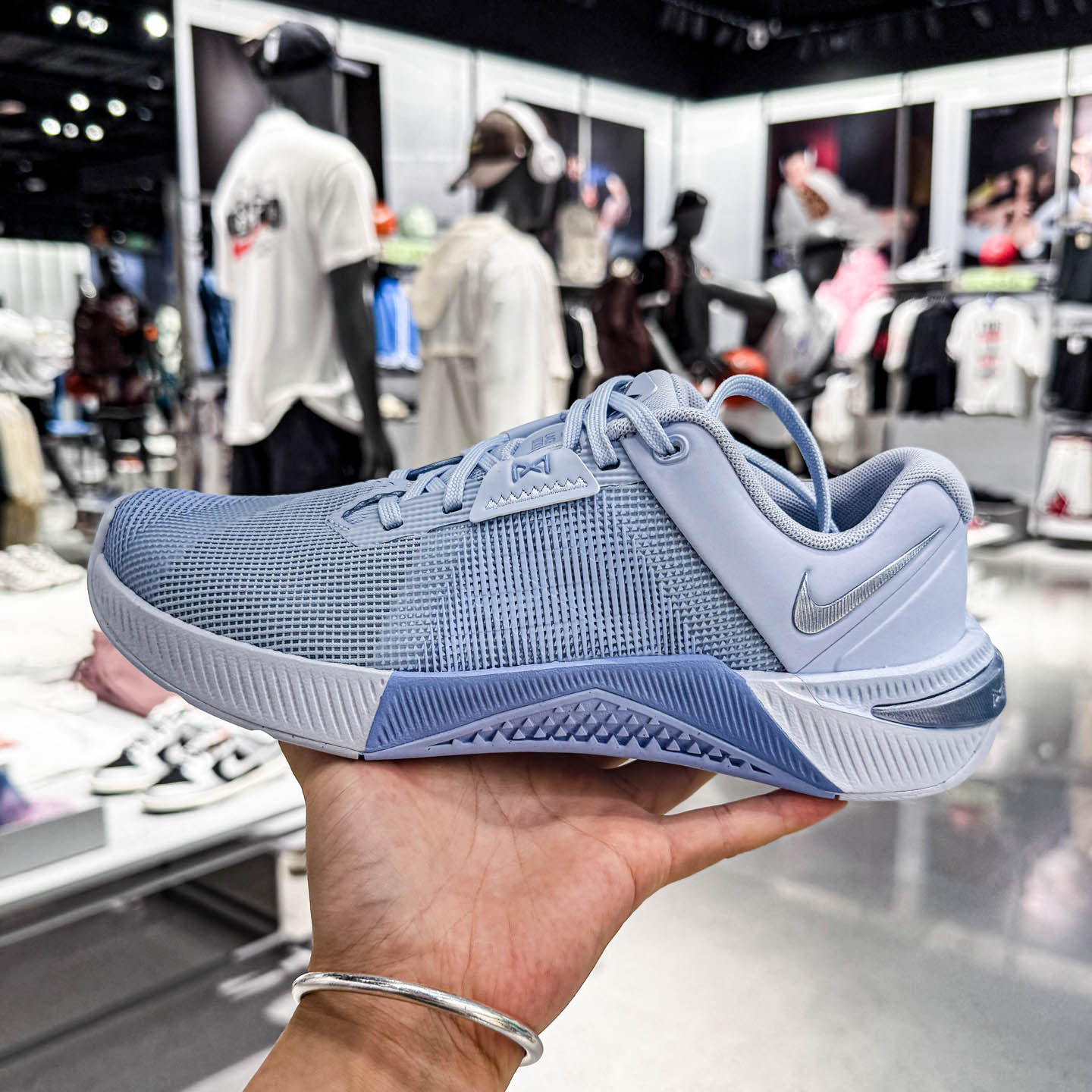 NIKE耐克女鞋2026秋款Met