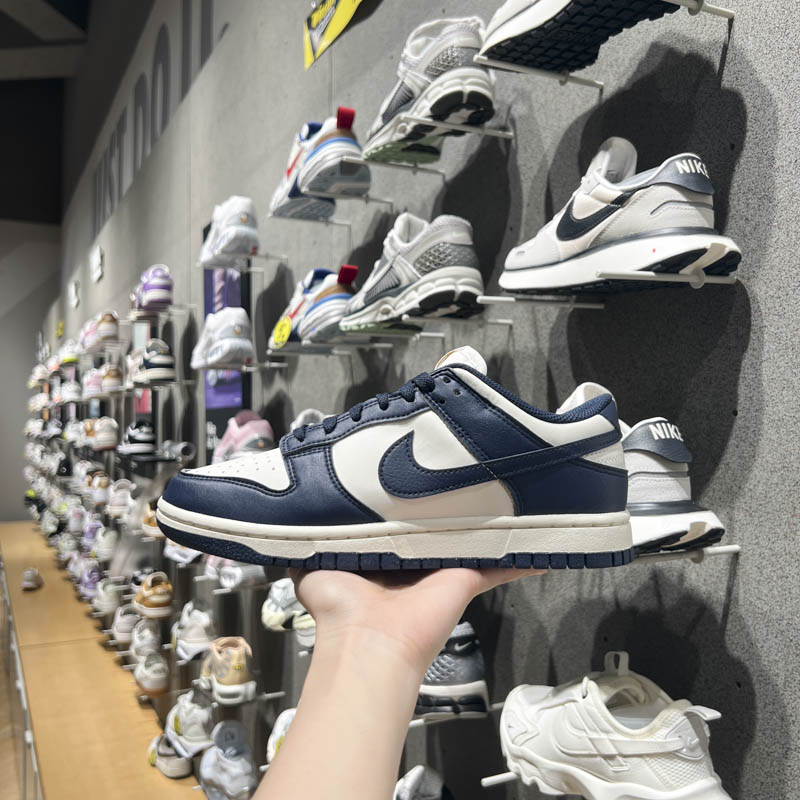 NIKE耐克女鞋2024秋新款DUNK运动休闲经典复古百搭板鞋FZ6770-001