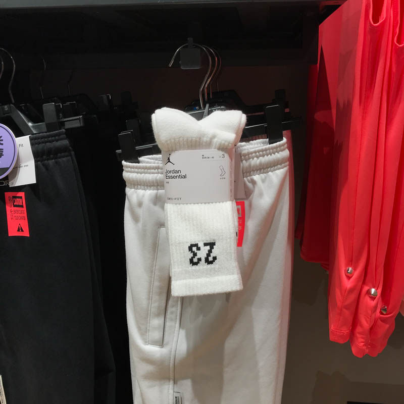 正品耐克男女袜2024冬新款Jordan速干中筒运动袜三双装DA5718-100
