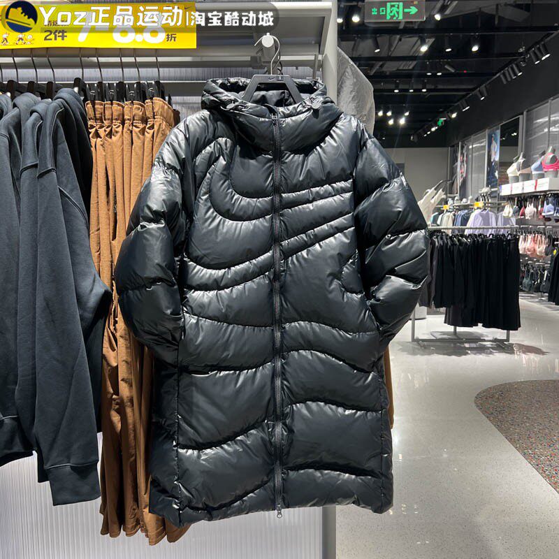 耐克女子冬季新款拒水连帽羽绒服