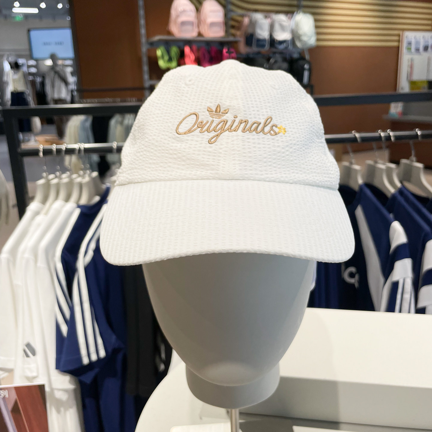 Adidas阿迪达斯三叶草女