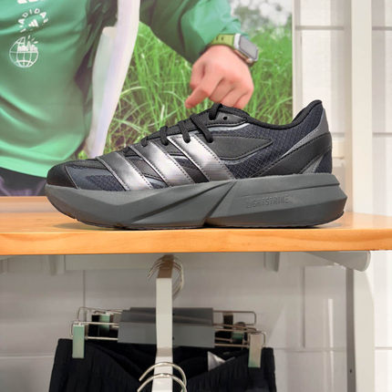 阿迪达斯男子2025夏新款LIGHTBLAZE透气缓震运动休闲跑步鞋JR7326