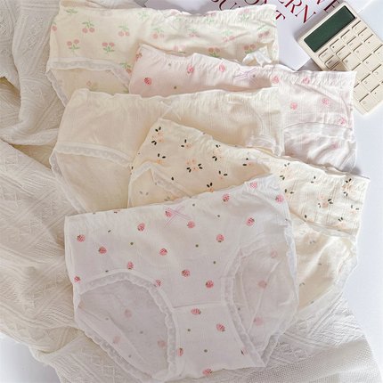田园风草莓碎花少女内裤抗菌纯棉裆透气中腰包臀可爱学生三角裤头