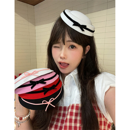 小礼帽出游海军风女圆圆可爱