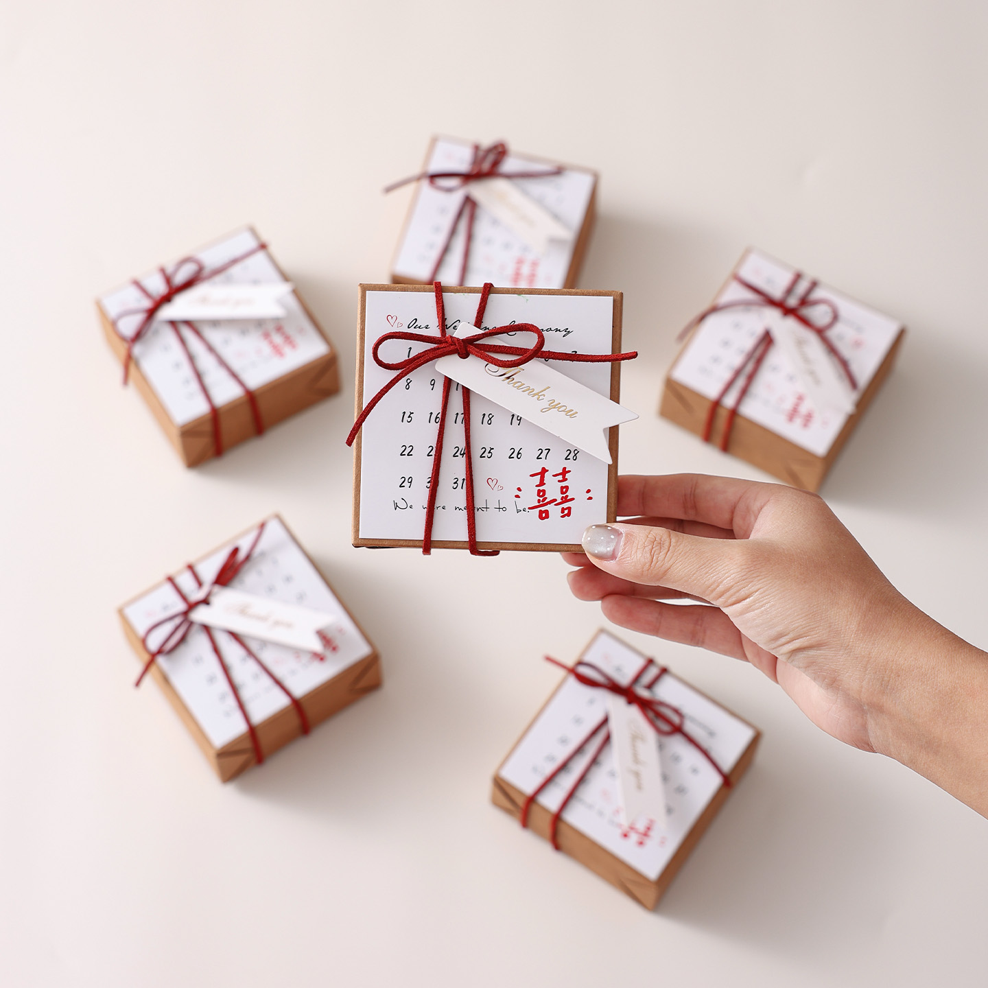 高档中式喜字简约糖盒婚礼结婚牛皮纸包装盒珍珠花朵装饰婚庆用品