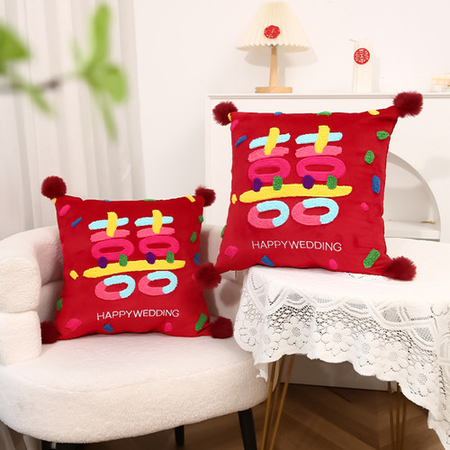 囍缘创意抱枕红色喜字原创设计