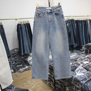 保暖长裤 艾拿28616 女装 2025年冬季 1浅蓝色植厚绒宽松直筒牛仔裤