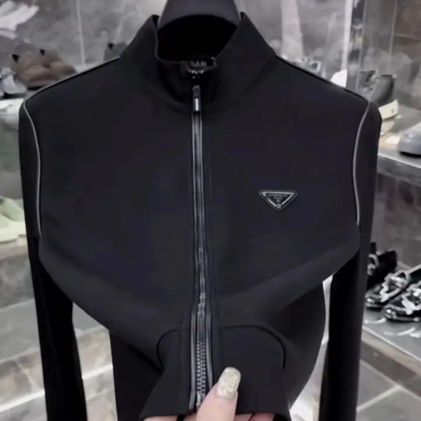 春秋季新品立领拉链轻奢高级舒适百搭帅气潮流外套时尚运动外套男