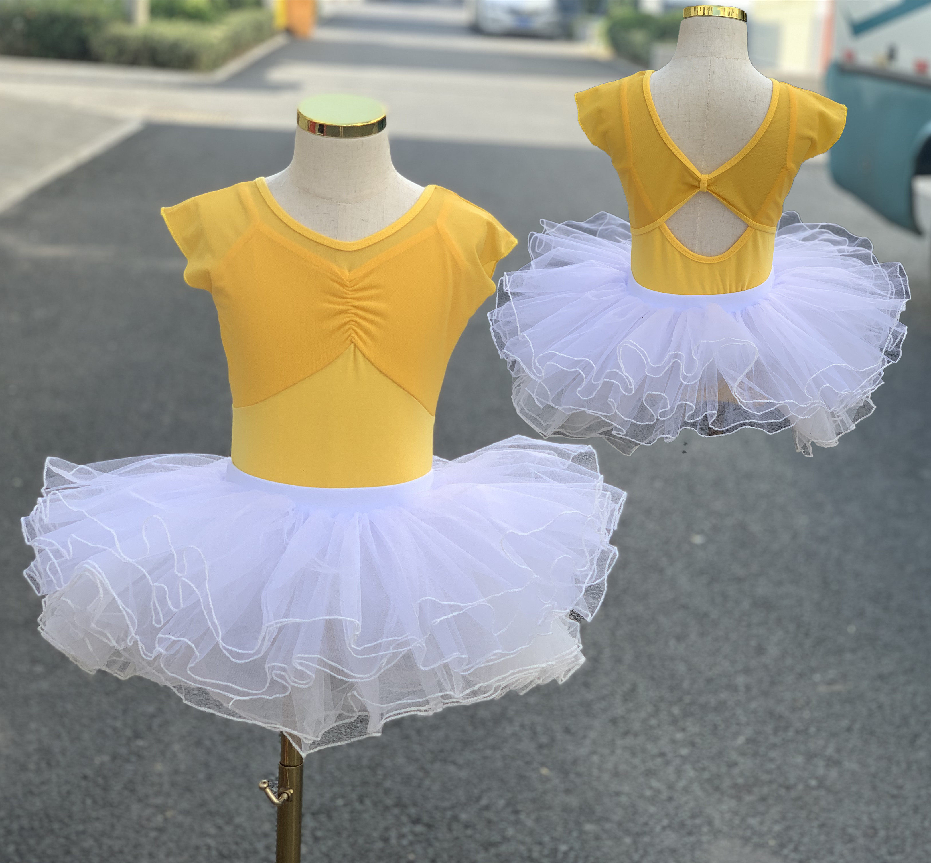儿童舞蹈服中国舞民族舞练舞服装图片