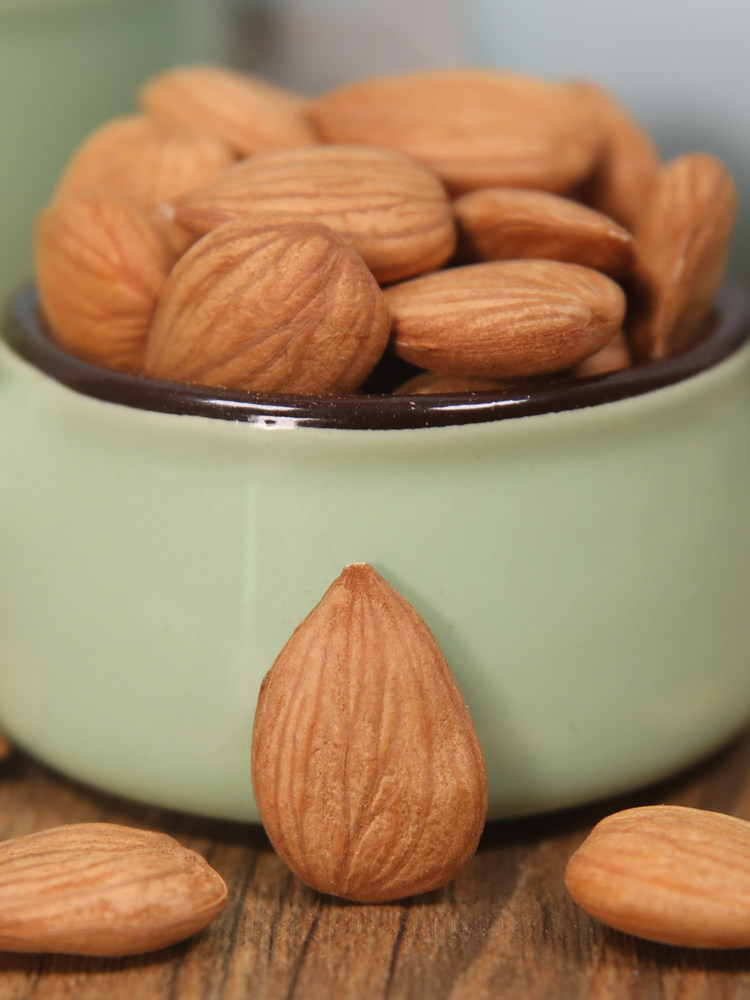 Chengde Roasted Sweet Apricot Kernels 500g: Baking & Soup Essential - Taobao product photo 5
