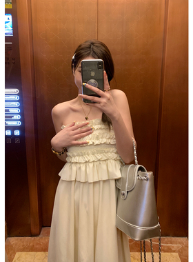 松紧花边抹胸连衣裙女韩版纯色宽松小众裙子132LD6904