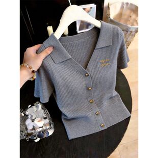 时尚 2026夏季 针织衫 女士灰色休闲气质V领短袖 通勤显瘦上衣服 新款